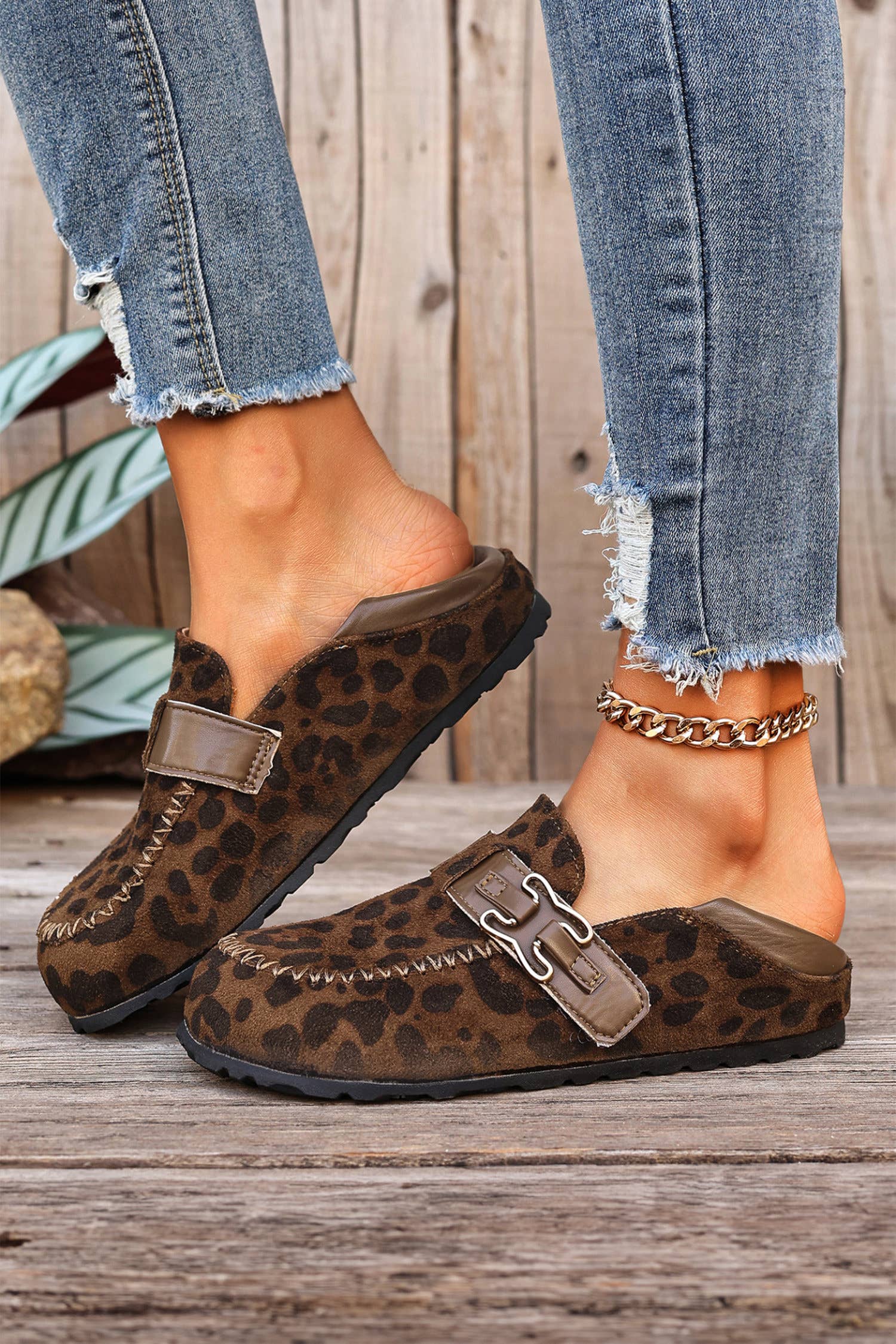 Faux Suede PU Leather Patchwork Retro Buckle Slip On Shoes: Khaki / 6(37)