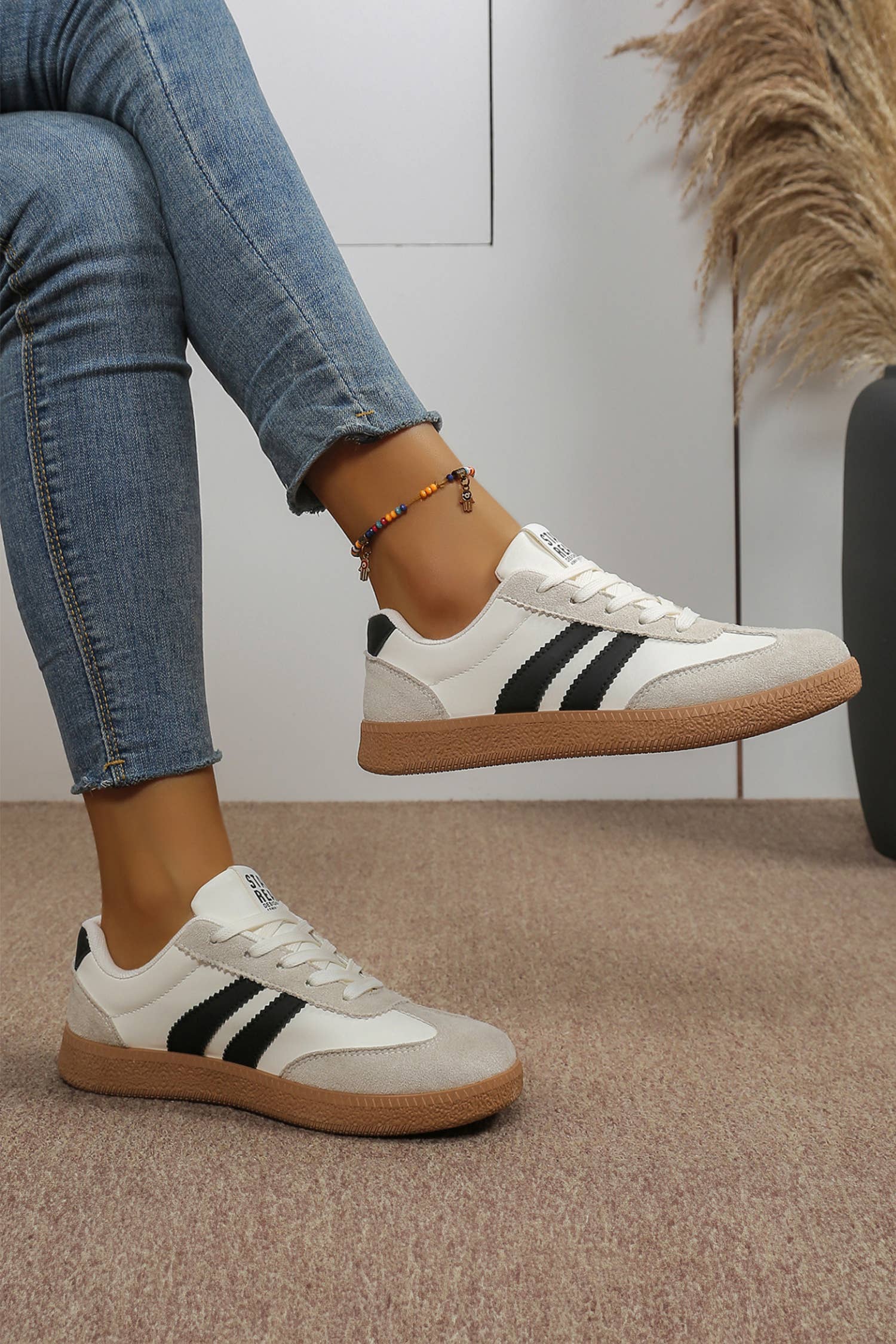 Varsity Color Block Patchwork PU Leather Lace Up Shoes: Ashleigh Blue / 10(42)