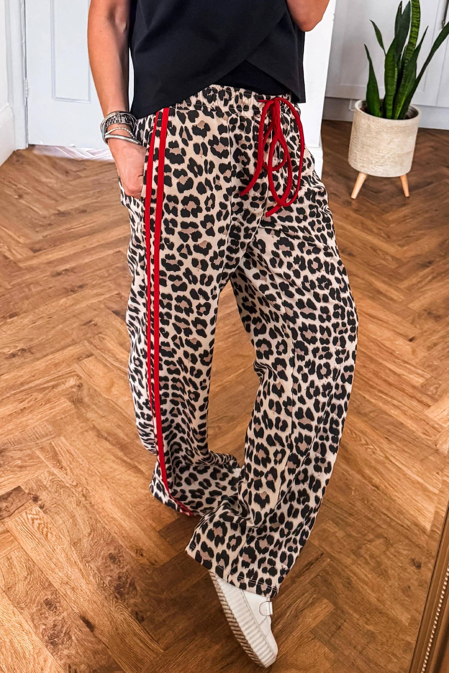 Leopard Print Rose Side Wide leg Stripe Detail Wide Pants: Rose / M