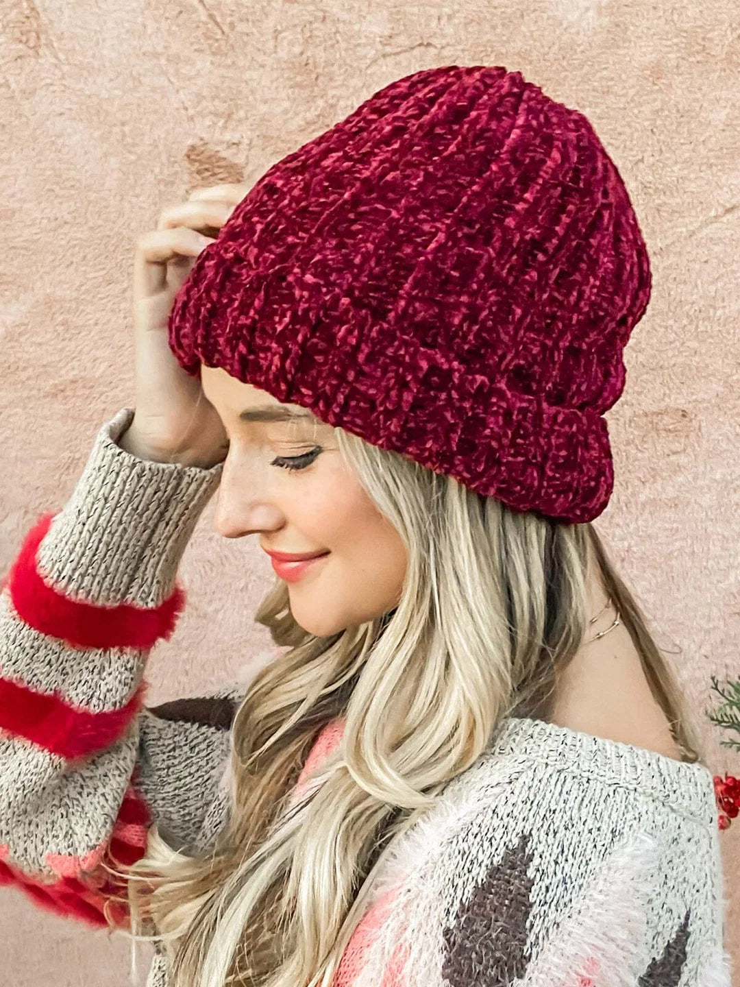 Women's Ribbed Beanie Burgundy