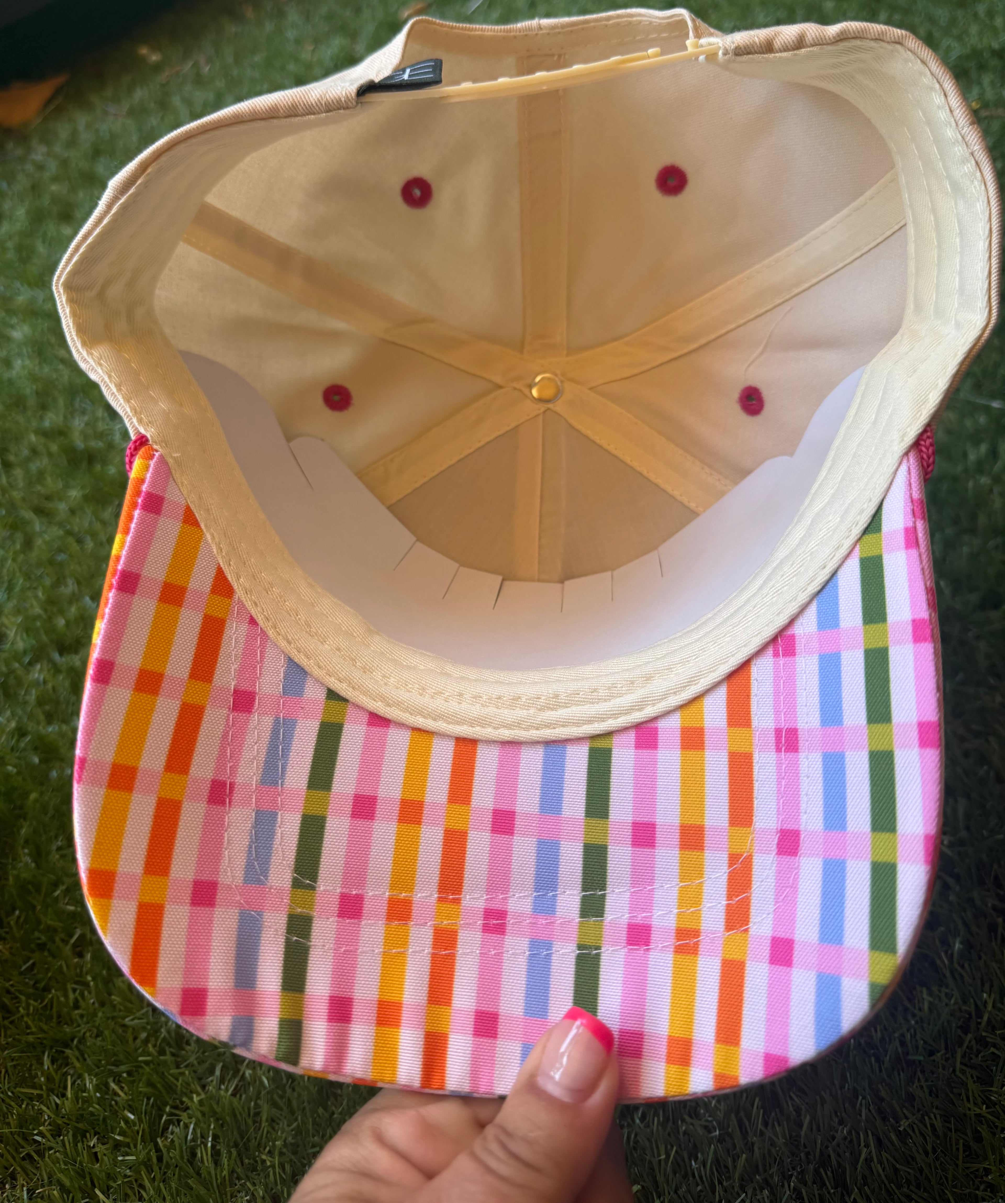 Amen embroidered canvas hat