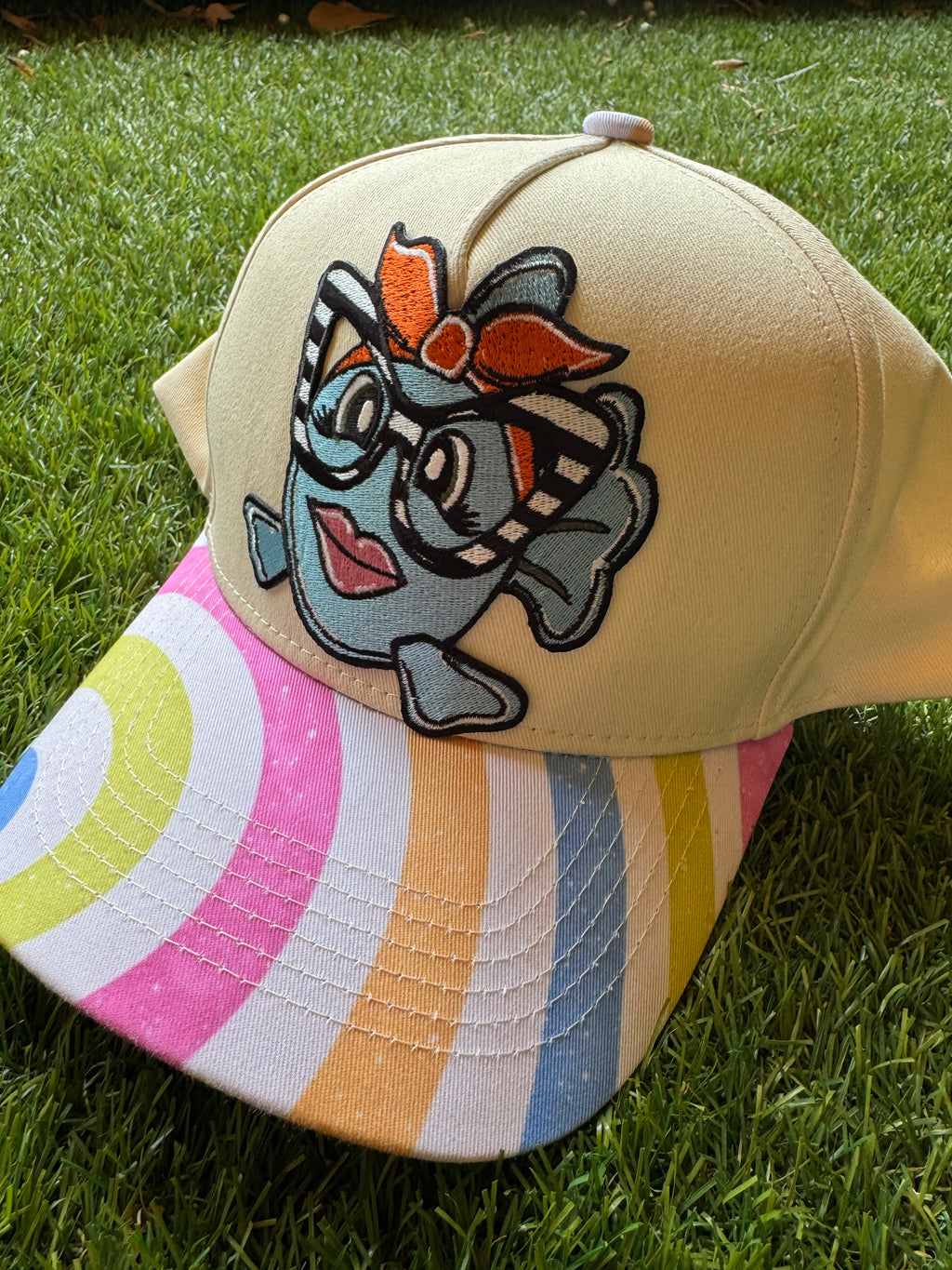 Canvas Hat with large fish with glasses