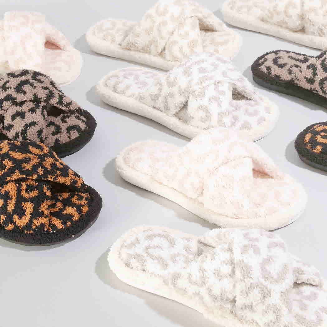Luxury Soft Crossover Leopard Pattern Slipper: BEIGE / S/M