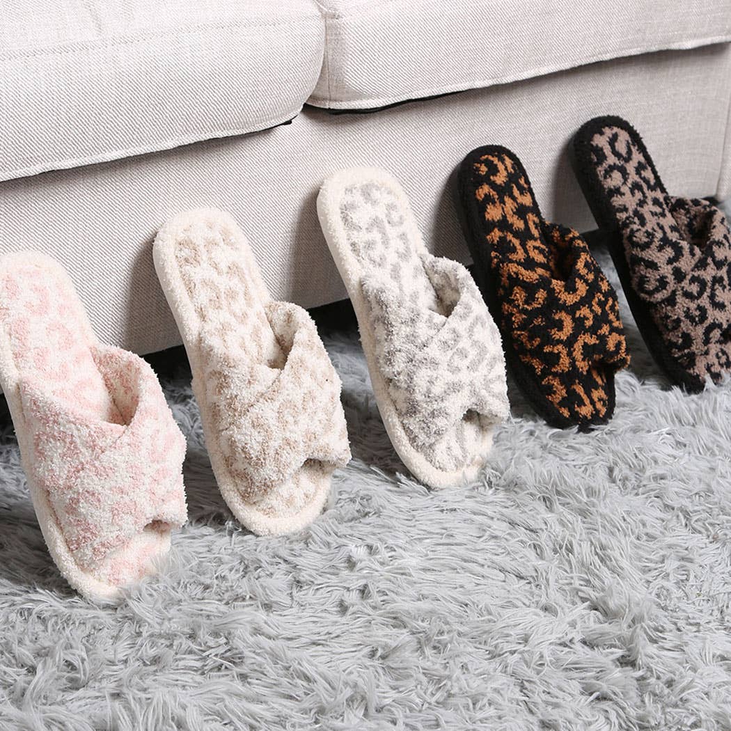 Luxury Soft Crossover Leopard Pattern Slipper: BEIGE / S/M