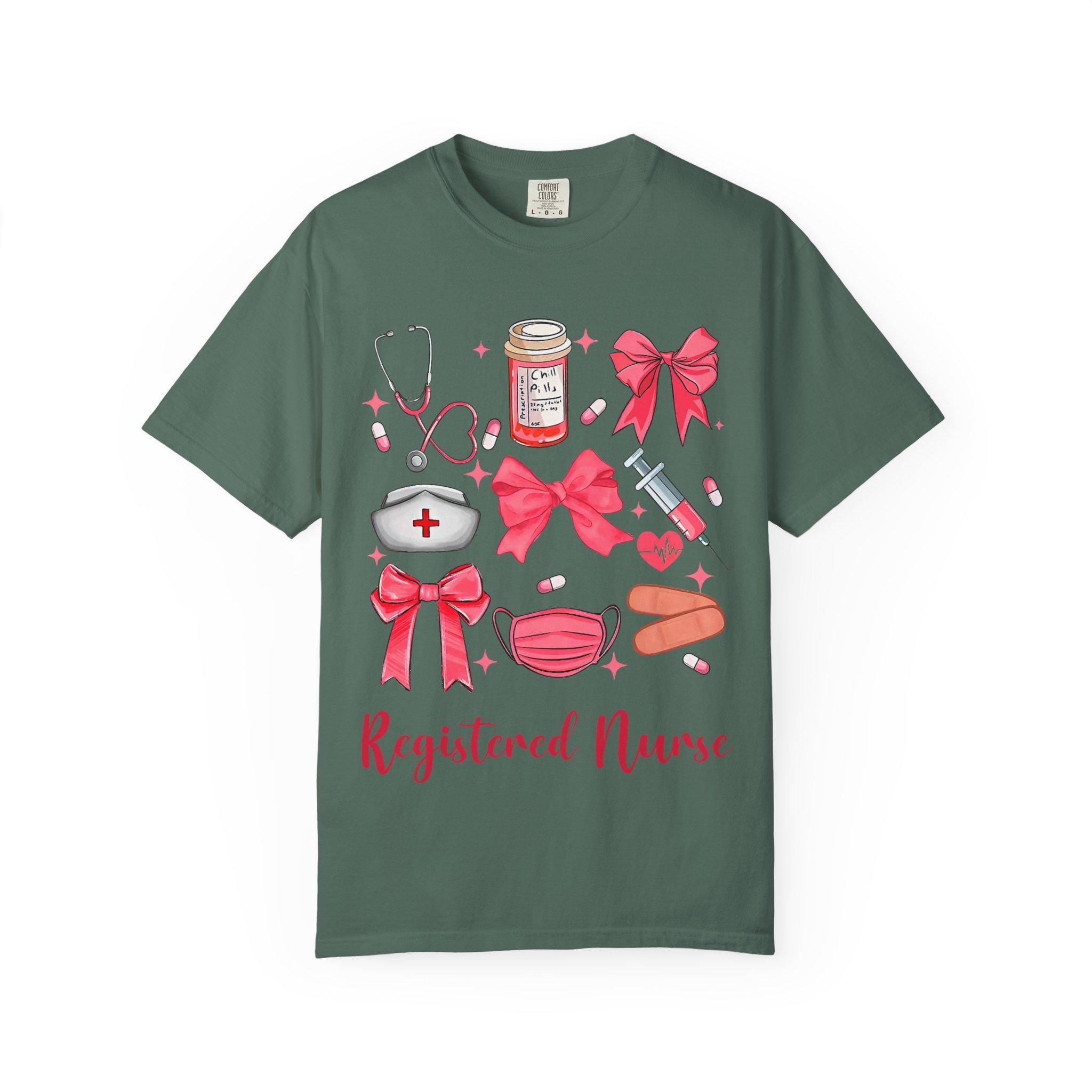 Registered Nurse Medical Icons T-Shirt | Nurse Stethoscope Mask Syringe