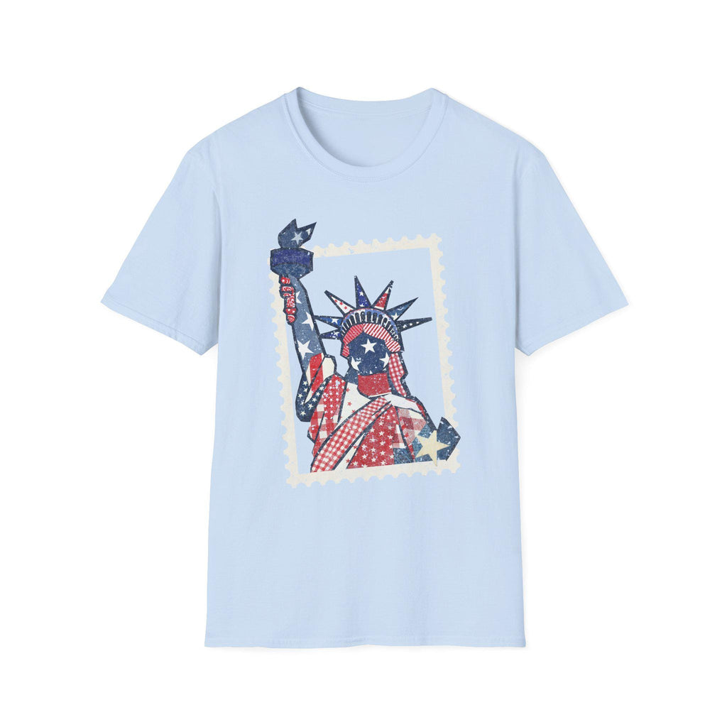 Patriotic Statue of Liberty Illustration T-Shirt | American Flag Graphic