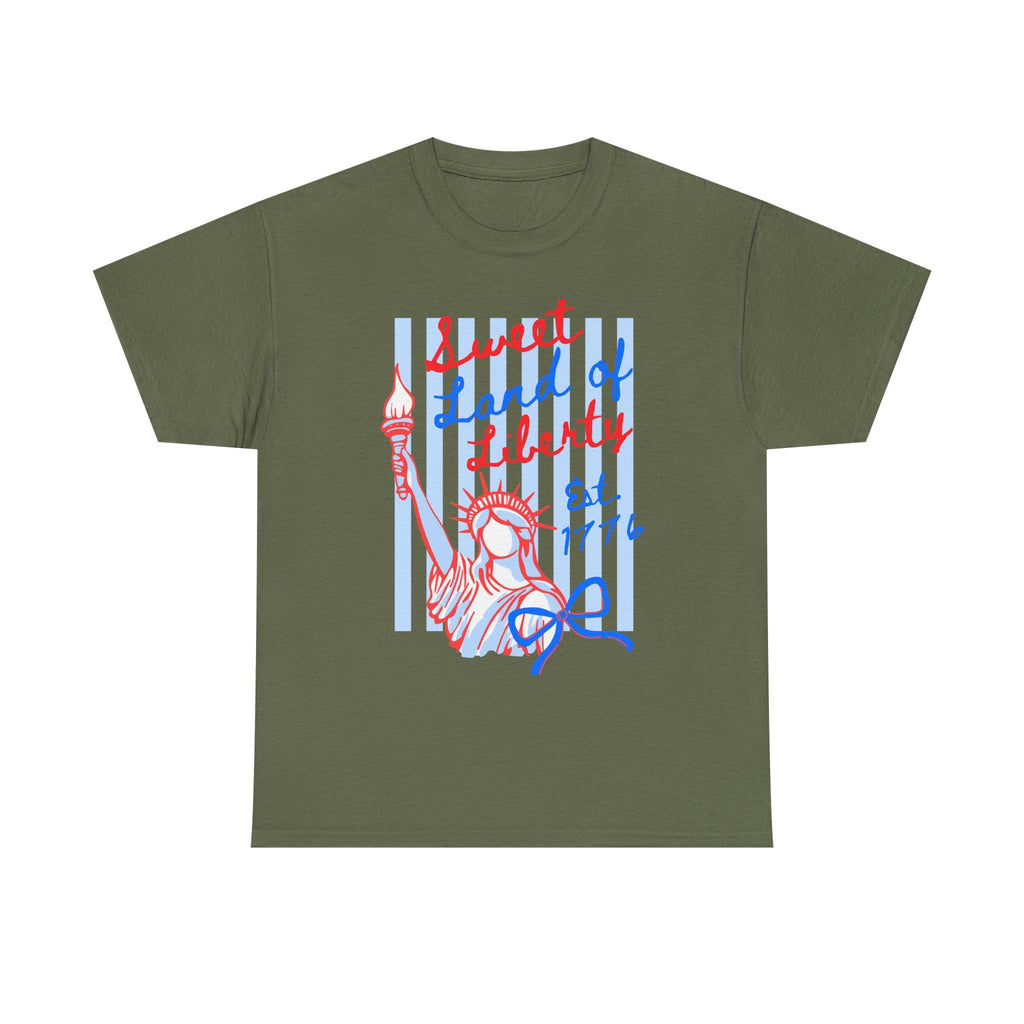 Statue of Liberty T-Shirt | Vintage Patriotic 4th of July Tee