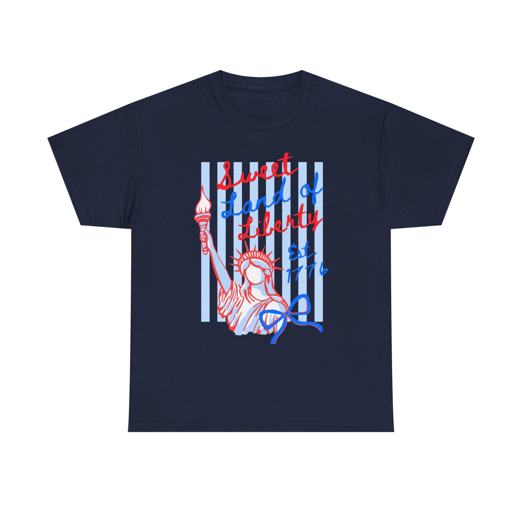 Statue of Liberty T-Shirt | Vintage Patriotic 4th of July Tee