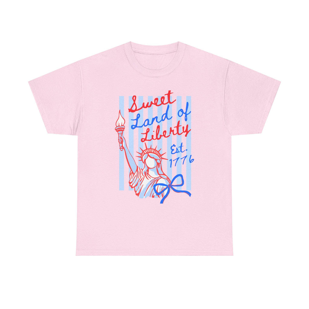 Statue of Liberty T-Shirt | Vintage Patriotic 4th of July Tee
