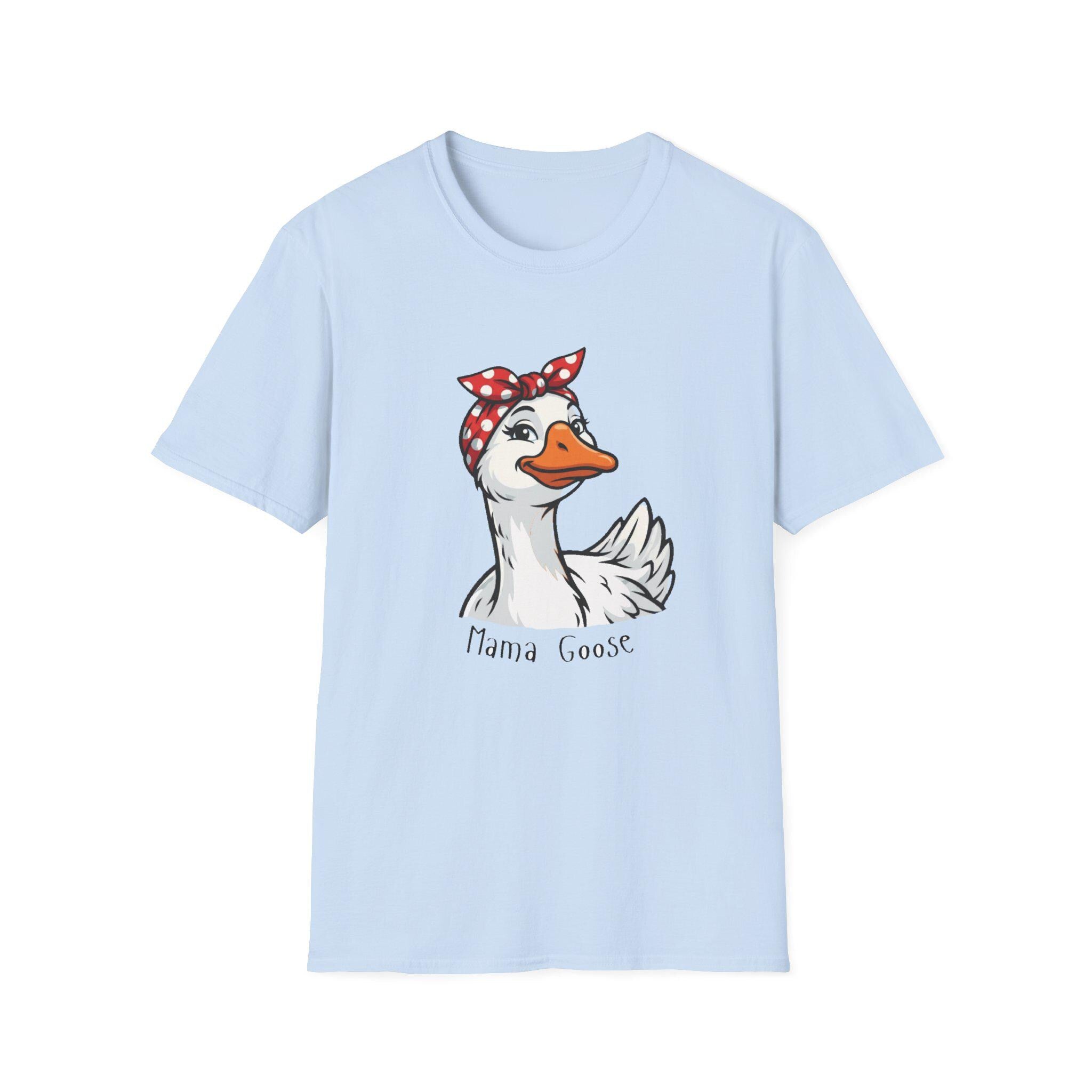 Mama Goose T-Shirt | Retro Bandana Goose Illustration Tee